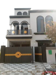 5 Marla Designer House For Rent in Bahria Orchard Lahore 13
